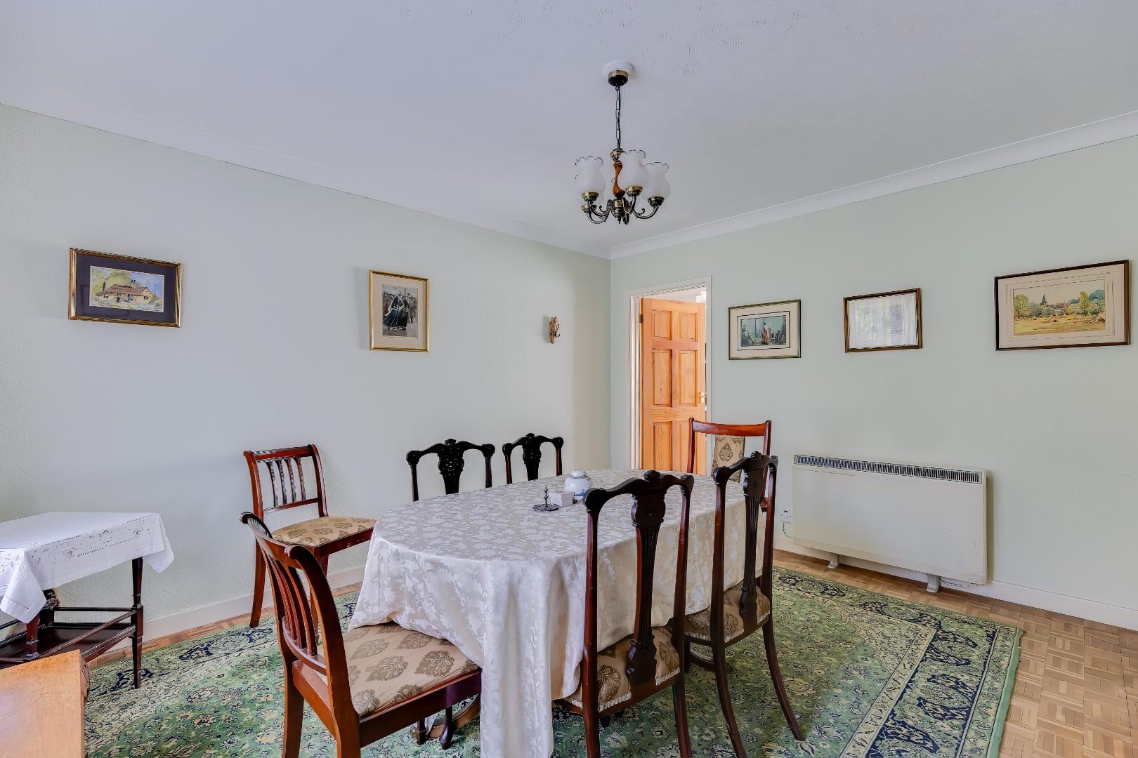 Hen Ffald, Trerhyngyll, Cowbridge, Vale of Glamorgan, CF71 7TN